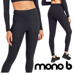 Mono B boutique like new black textured leopard print leggings